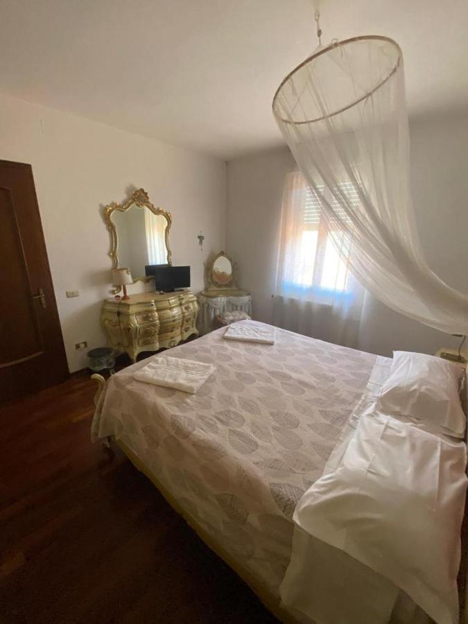 Eagle'S Nest Venice Guest House Esterno foto