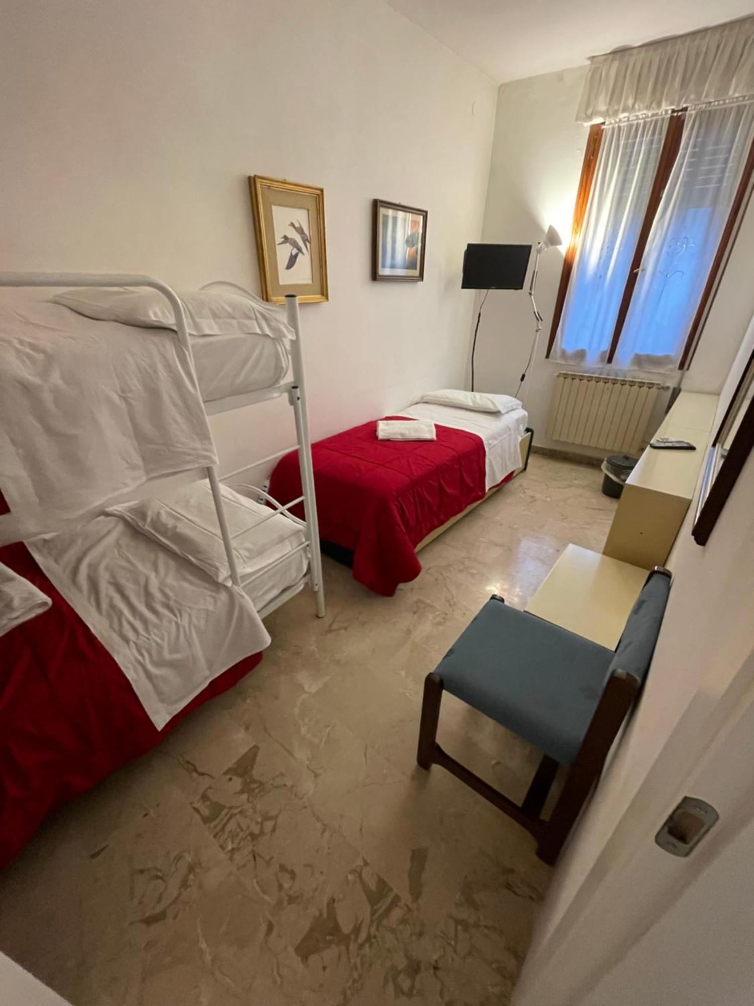 Eagle'S Nest Venice Guest House Esterno foto